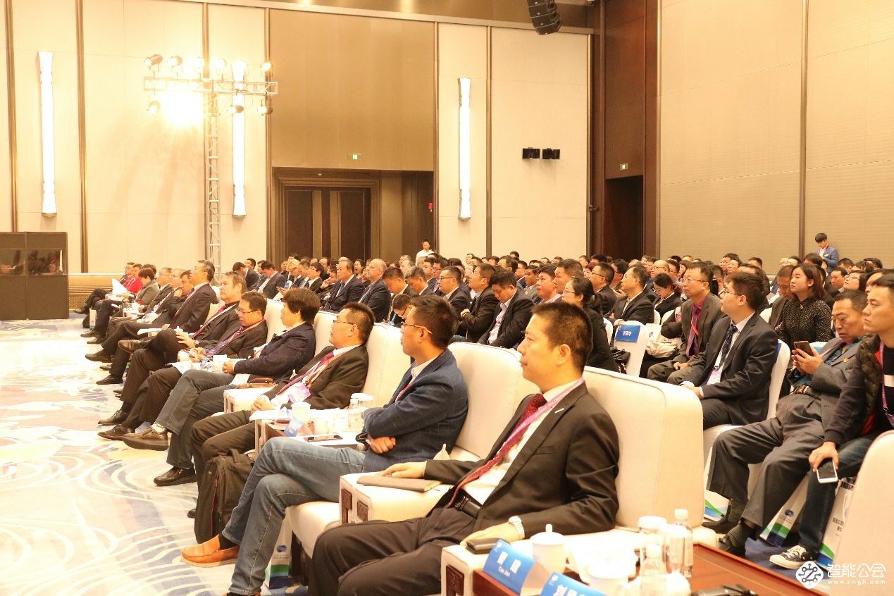 海信亮相跨国公司领导人青岛峰会，激光电视引领显示技术革命 智能公会