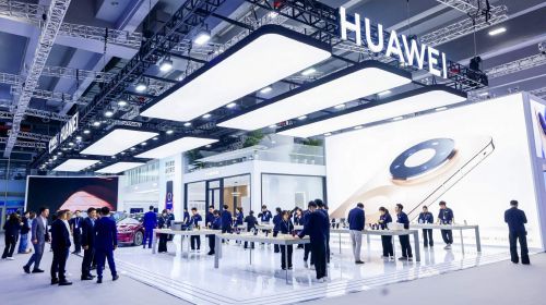 华为在电信科技大会上“秀肌肉”：468㎡展区装下... 智能公会 全球智能产品评测和资讯平台