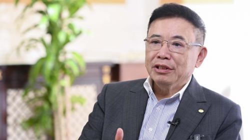 TCL狂砸150亿搞研发！全球首款分体式AI陪伴机器人来了 智能公会