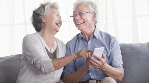 家电适老国标来了！2026年起，爸妈用的电器都要... 智能公会 全球智能产品评测和资讯平台